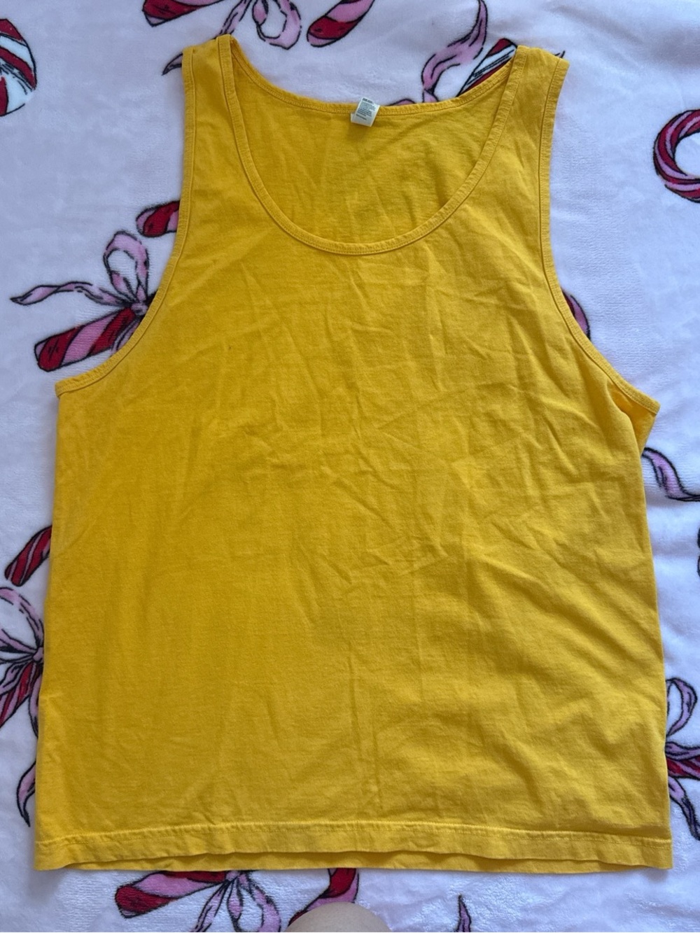 Men’s Los Angeles apparel yellow muscle tank top M